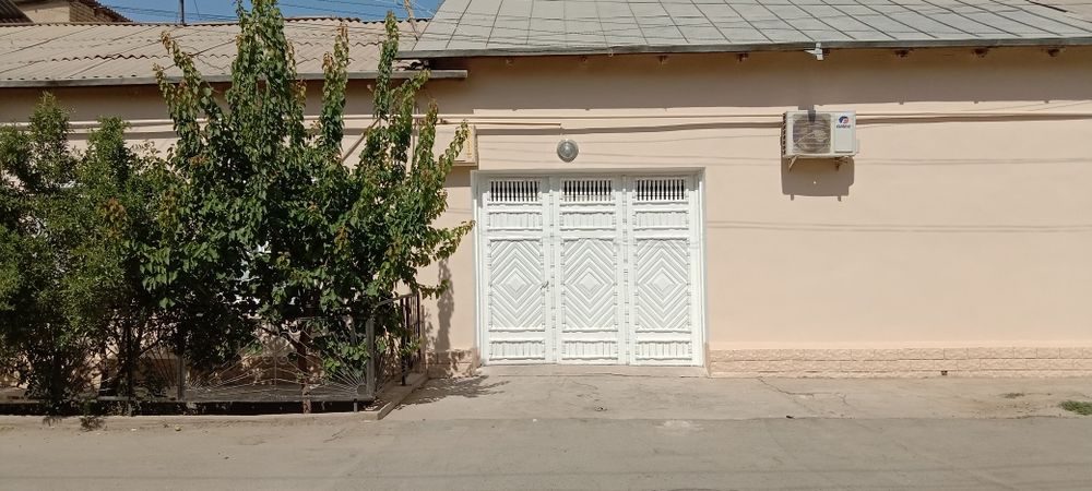 7-room house, 600 m², Karshi, for sale