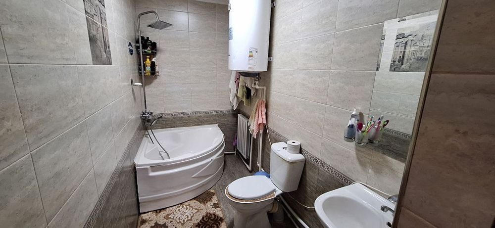 4-xonali uy, 2 m², Qarshi, sotuvga