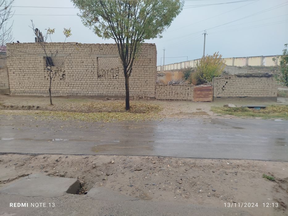 1-room house, 600 m², Karshi, for sale