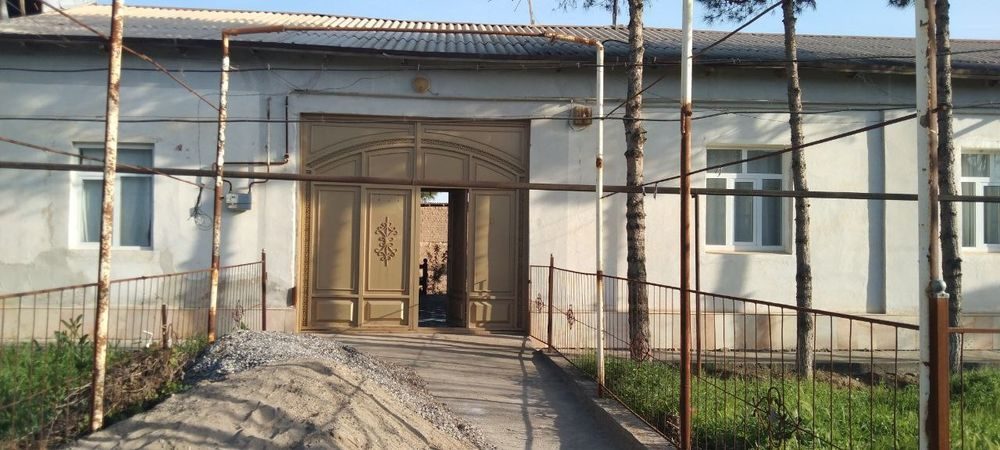 7-xonali dacha, 9237 m², Qarshi, sotuvga