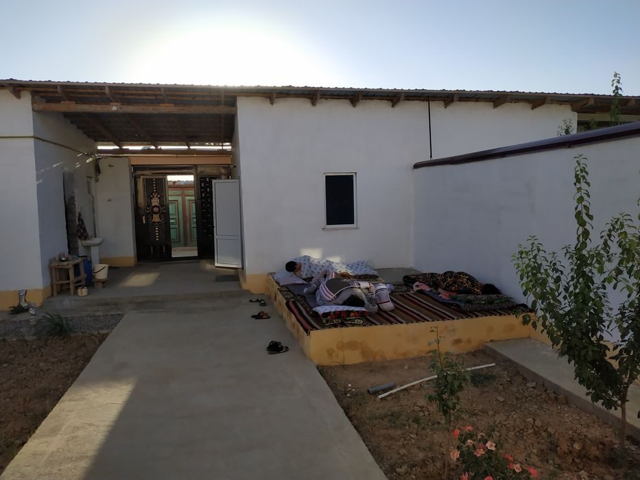 4-xonali uy, 200 m², Qarshi, sotuvga