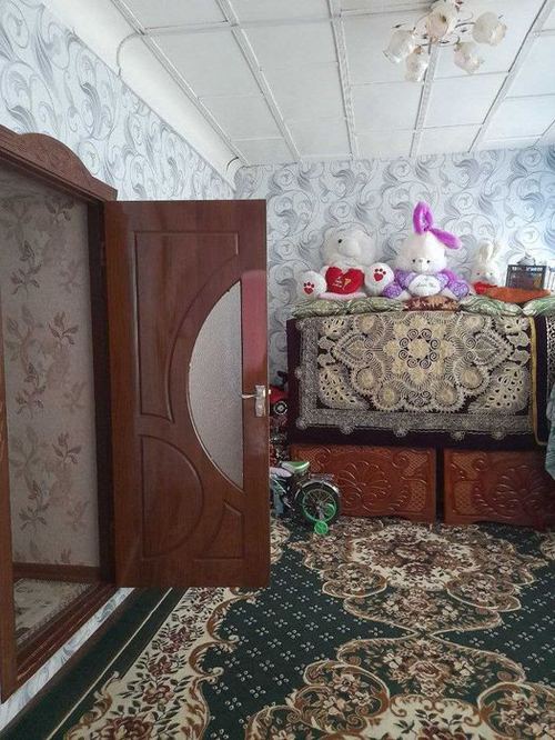 8-room house part, 800 m²