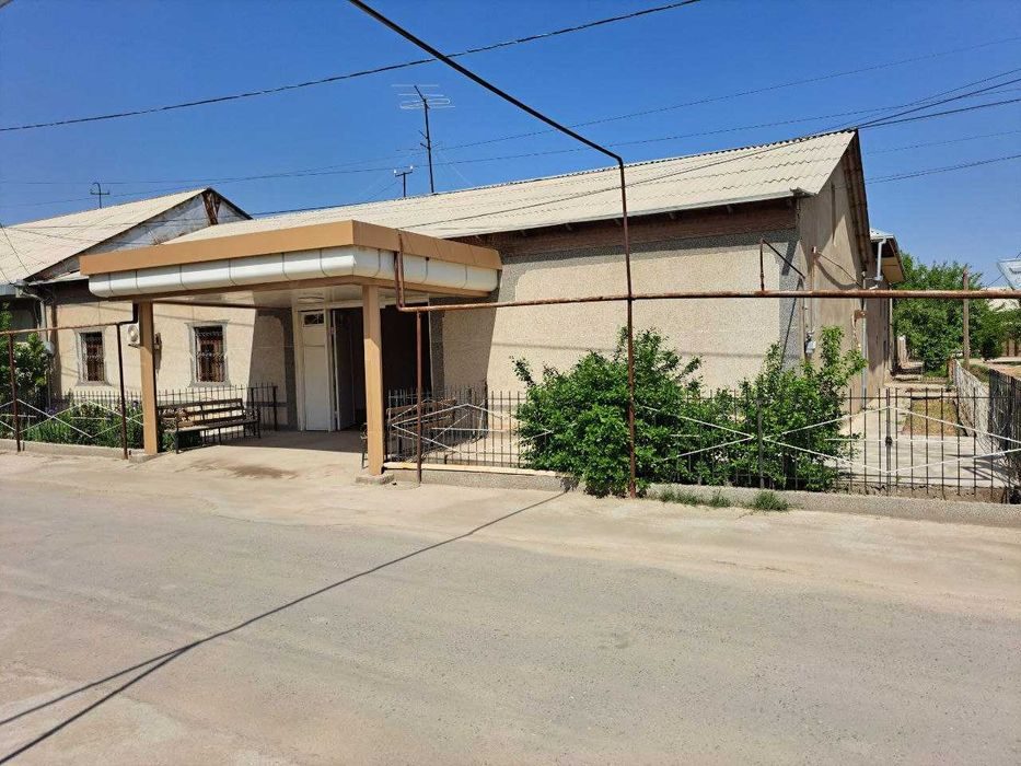 6-room house, 600 m², Karshi, for sale