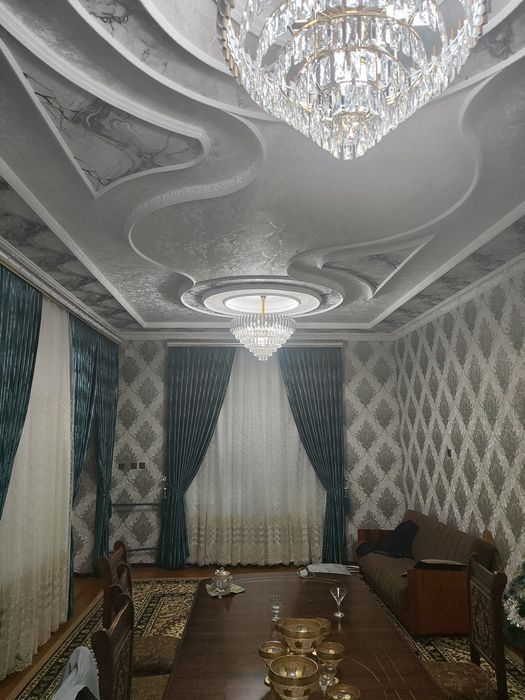 6-room house, 8 m², Karshi, for sale