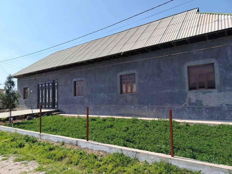 5-room house, 6 m², Karshi, for sale