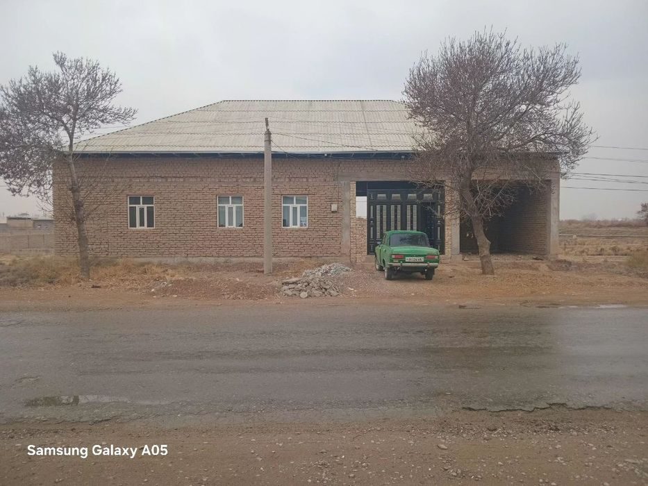 7-room house part, 6 m², Karshi, for sale