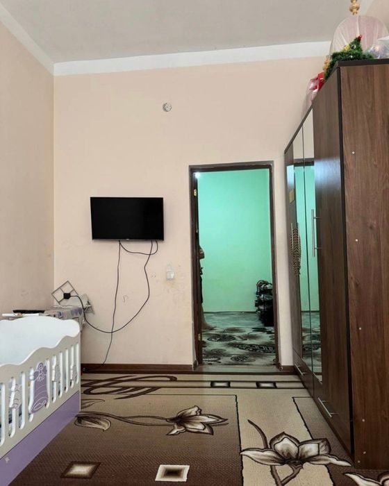 3-xonali uy, 300 m², Qarshi, ijaraga
