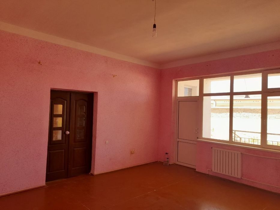 5-xonali uy, 6 m², Qarshi, sotuvga