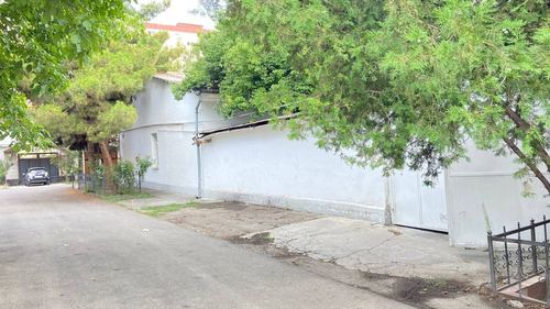 7-room house, 4 m²