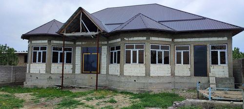 8-xonali kottej, 160 m²