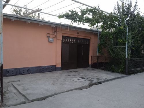 9-комнатный дом, 6 м²