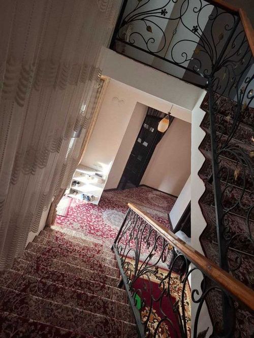 4-комнатный коттедж, 400 м²