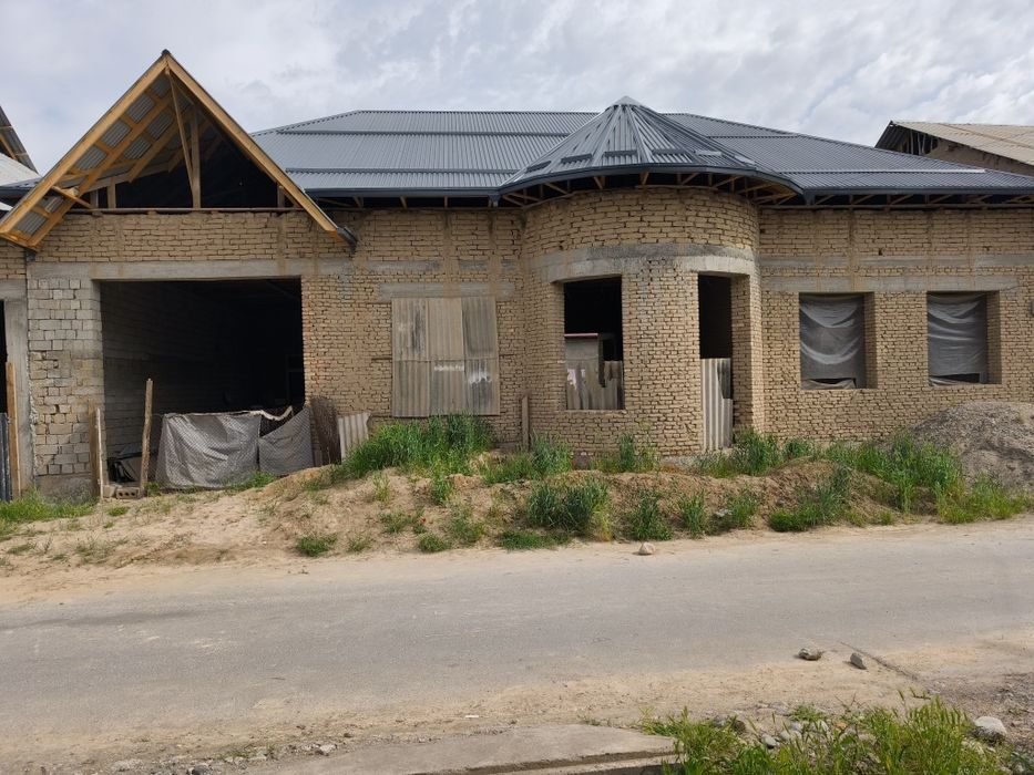 5-комнатный дом, 250 м², Шахрисабз, на продажу