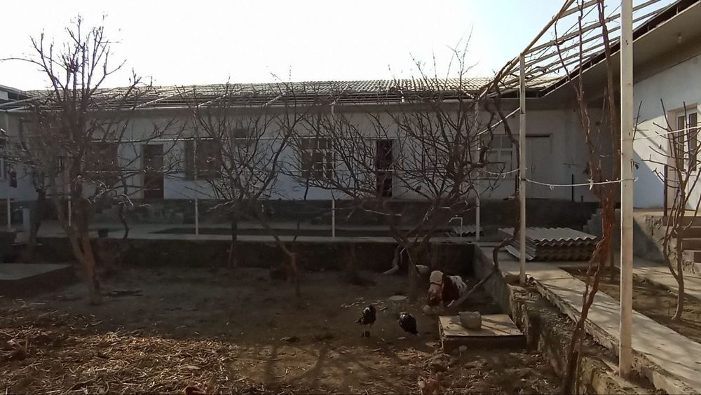 11-комнатная квартира, 9 м², Джизак, на продажу