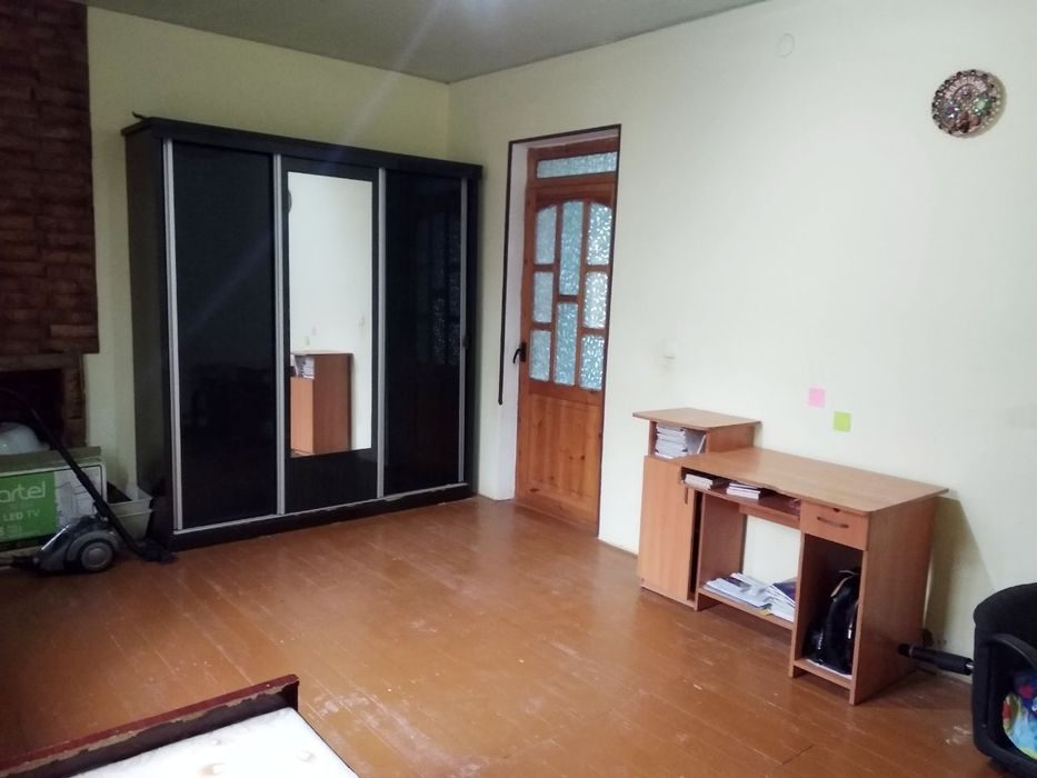 6-комнатный дом, 690 м², Джизак, на продажу