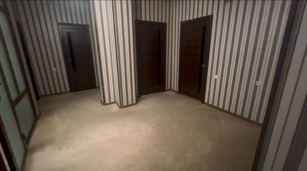 3-комнатная квартира, 115 м², Джизак, в аренду