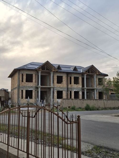 8-комнатная часть дома, 830 м²