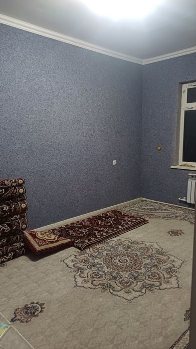 4-комнатная квартира, 85 м², Джизак, в аренду