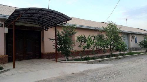 6-комнатный дом, 750 м²
