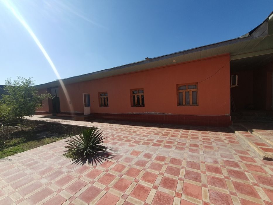 5-комнатная часть дома, 6 м², Джизак, на продажу