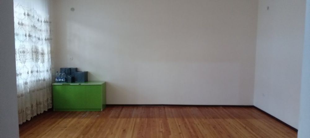 5-комнатный коттедж, 6 м², Джизак, на продажу