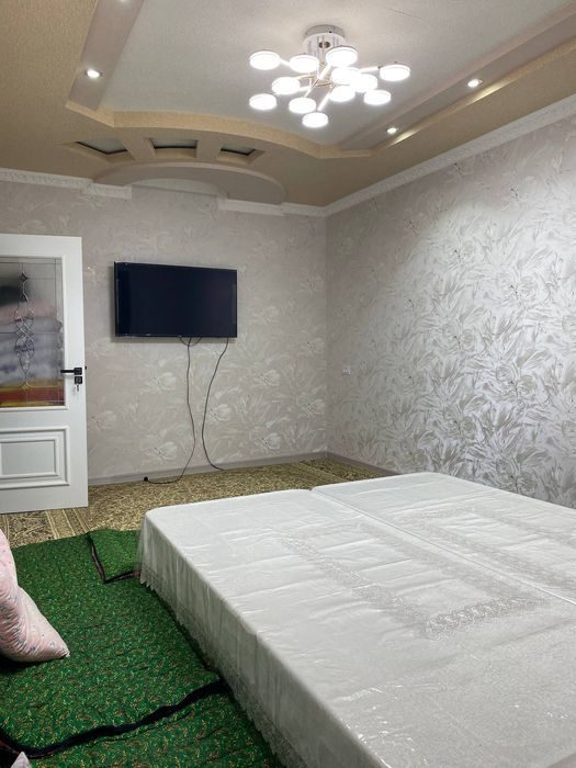 3-комнатная квартира, 100 м², Джизак, на продажу