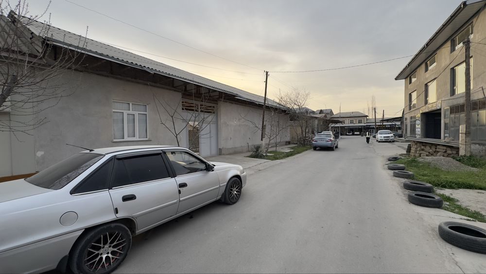 7-комнатный дом, 500 м², Джизак, на продажу