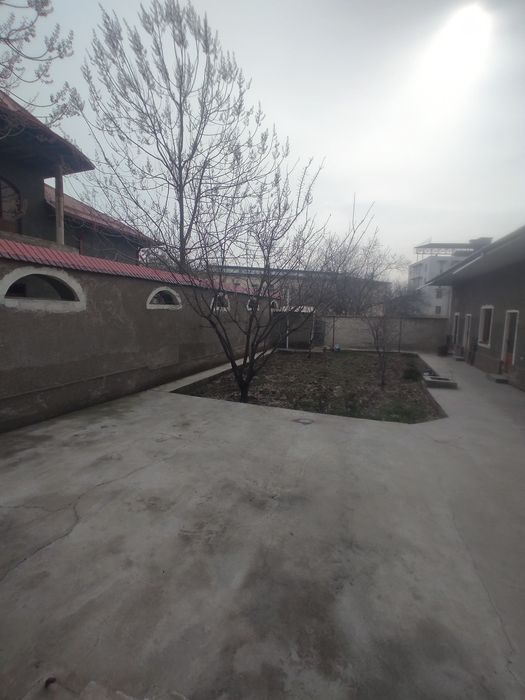 5-комнатный коттедж, 402 м², Джизак, на продажу