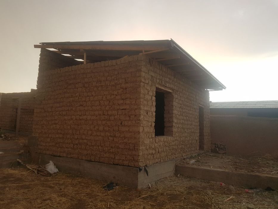 1-комнатная часть дома, 10000 м², Джизак, на продажу