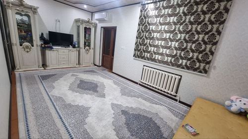 5-комнатный дом, 600 м²