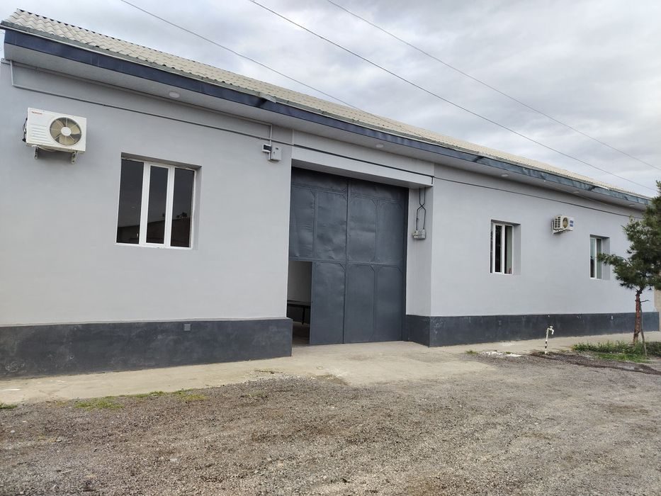 5-комнатная часть дома, 800 м², Джизак, на продажу