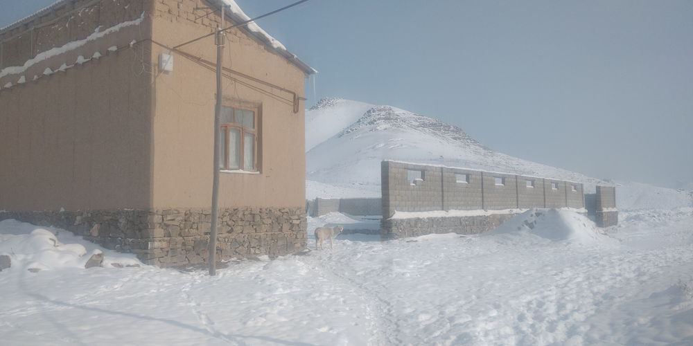 1-комнатная часть дома, 1200 м², Джизак, на продажу
