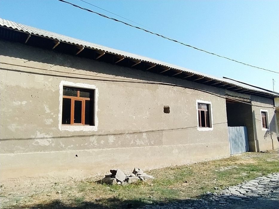 5-комнатный дом, 900 м², Джизак, на продажу