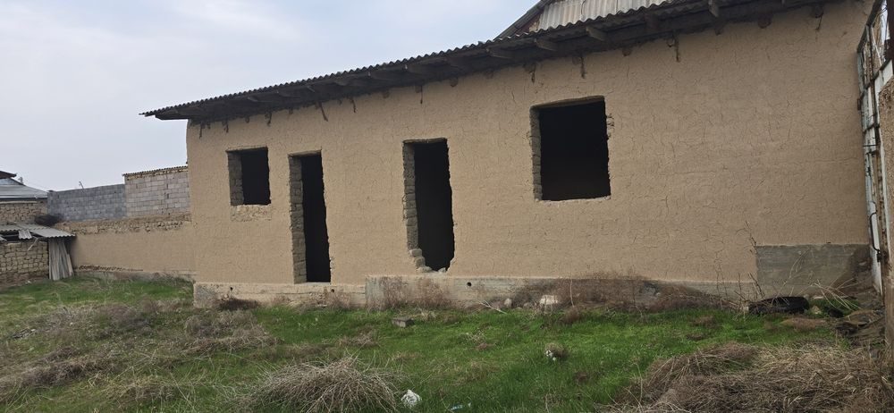 2-комнатный дом, 600 м², Джизак, на продажу
