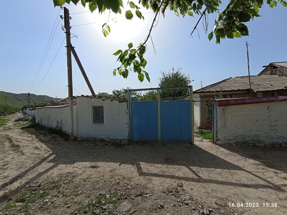 4-комнатный коттедж, 12000 м², Джизак, на продажу