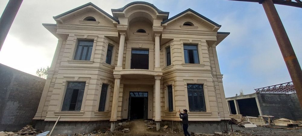 8-комнатный дом, 1176 м², Джизак, на продажу