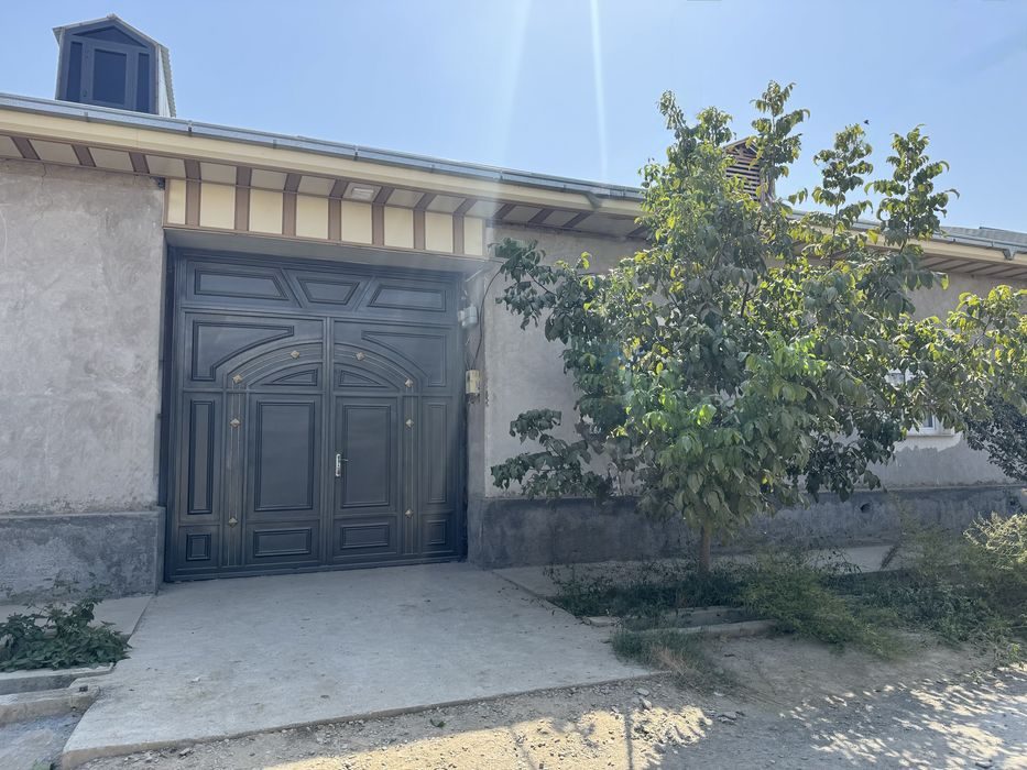 5-комнатный дом, 600 м², Джизак, на продажу