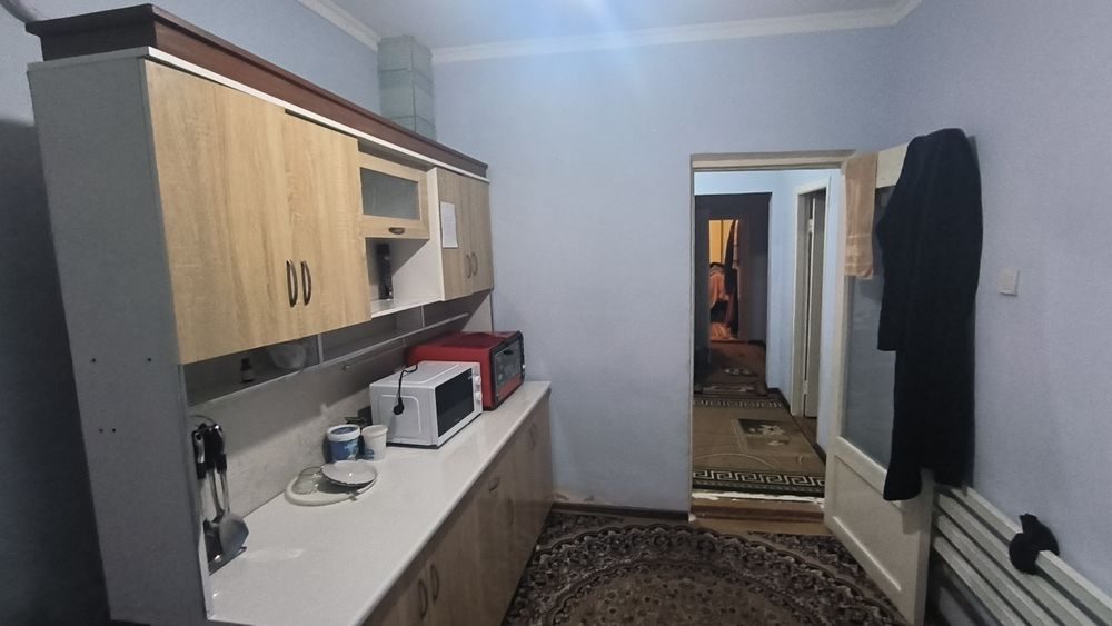 3-комнатный дом, 100 м², Джизак, на продажу