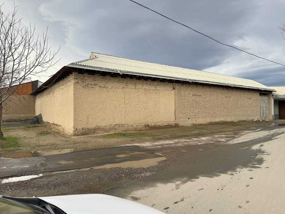 8-комнатный дом, 1000 м², Джизак, на продажу