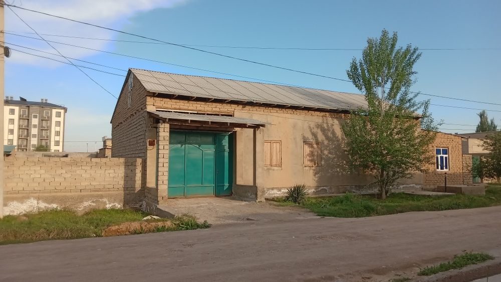6-комнатный дом, 600 м², Янги-Нишан, на продажу