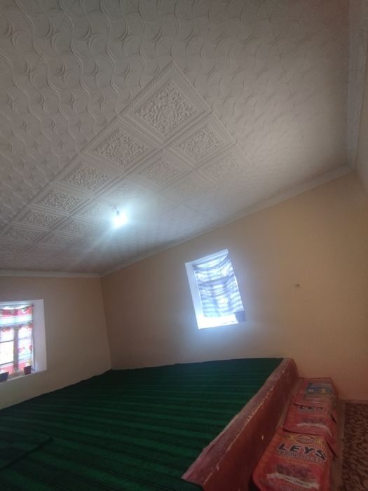 4-комнатный дом, 28 м², Янги-Нишан, на продажу