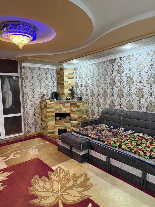 8-комнатная дача, 5 м², Термез, на продажу