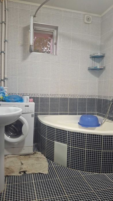 3-xonali kvartira, 72 m², Termiz, sotuvga