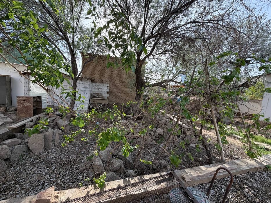 4-комнатная часть дома, 300 м², Термез, на продажу