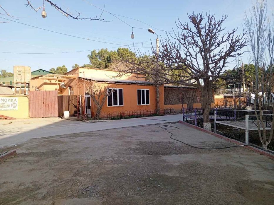 3-xonali uy, 800 m², Termiz, sotuvga