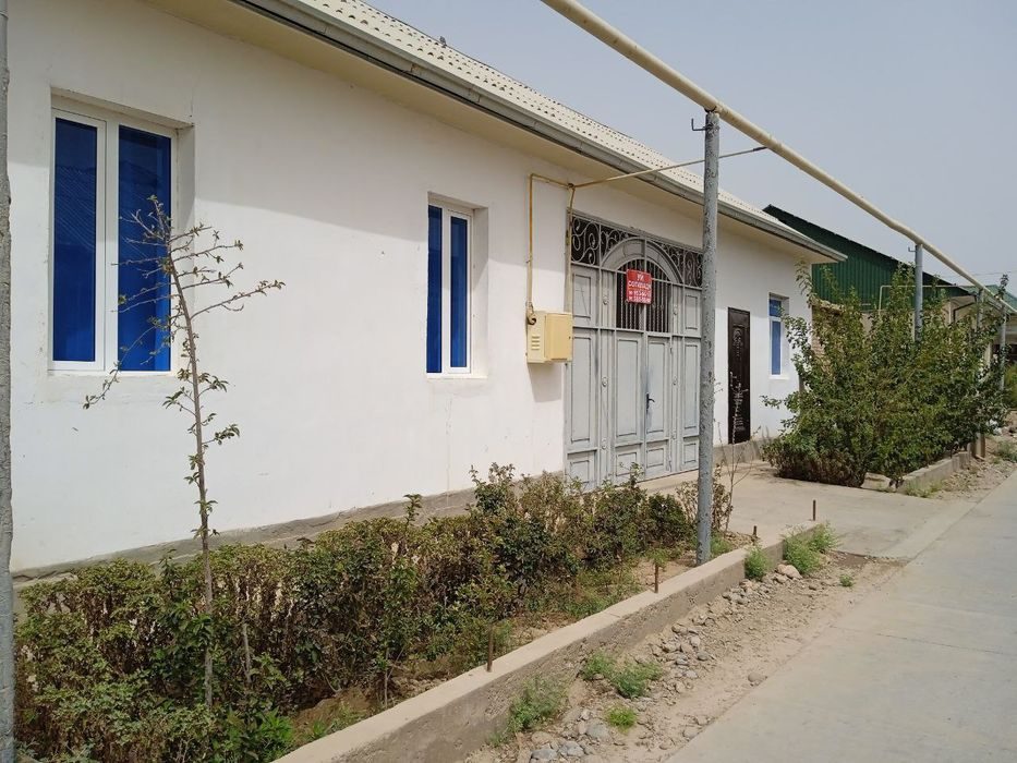 5-room house, 400 m², Termez, for sale