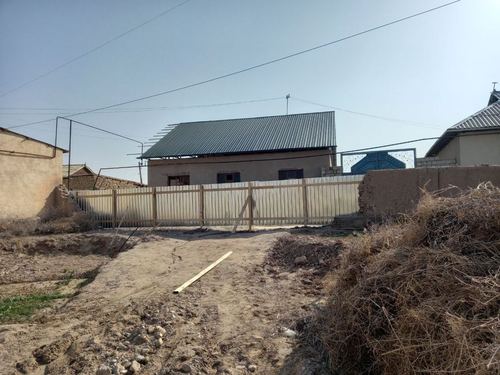 2-xonali uy, 700 m²