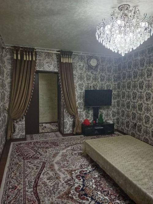 3-xonali kvartira, 70 m²