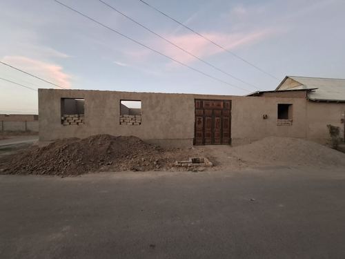 7-room dacha, 4 m²