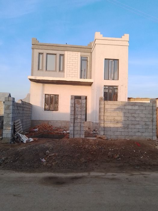 5-xonali uy, 150 m², Termiz, sotuvga